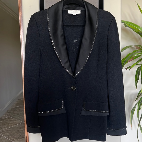 St. John Jackets & Blazers - St.John Evening - by Marie Gray  jacket -size 8